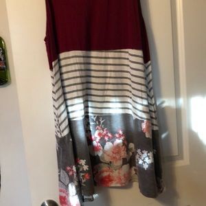 Boutique style dress w/ POCKETS
